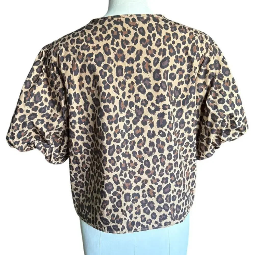 Abercrombie & Fitch Leopard Print Short Puff Sleeve Tie Front Top (sz M) 461